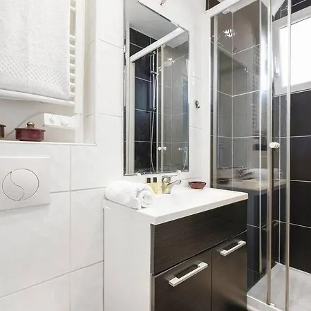 Guestready - Peaceful Cocoon Near Flea Market Apartamento